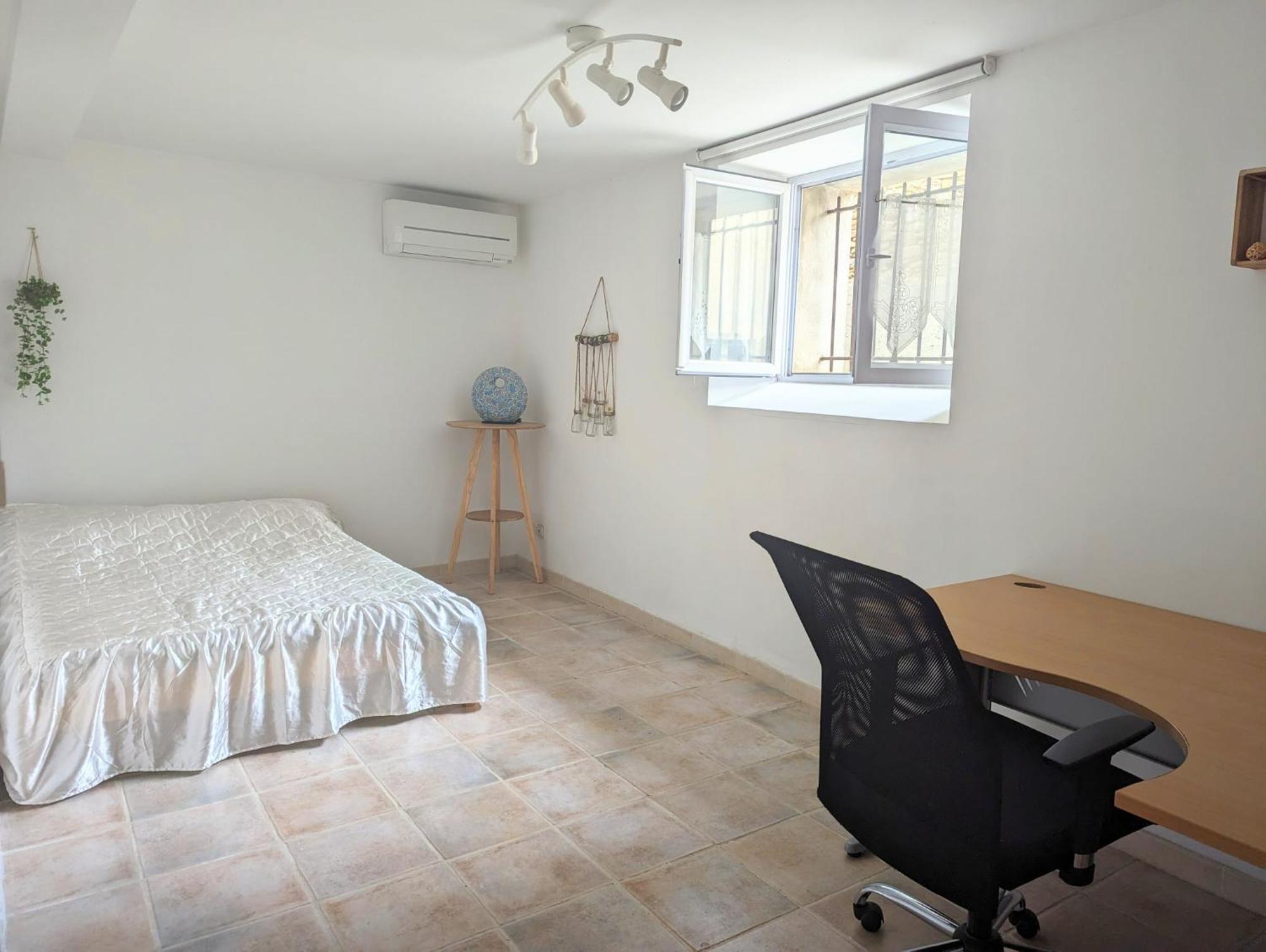 Chambre Climatisee Avec Espaces Privatifs Dont Salle De Bain Et Wc La Liviniere Extérieur photo